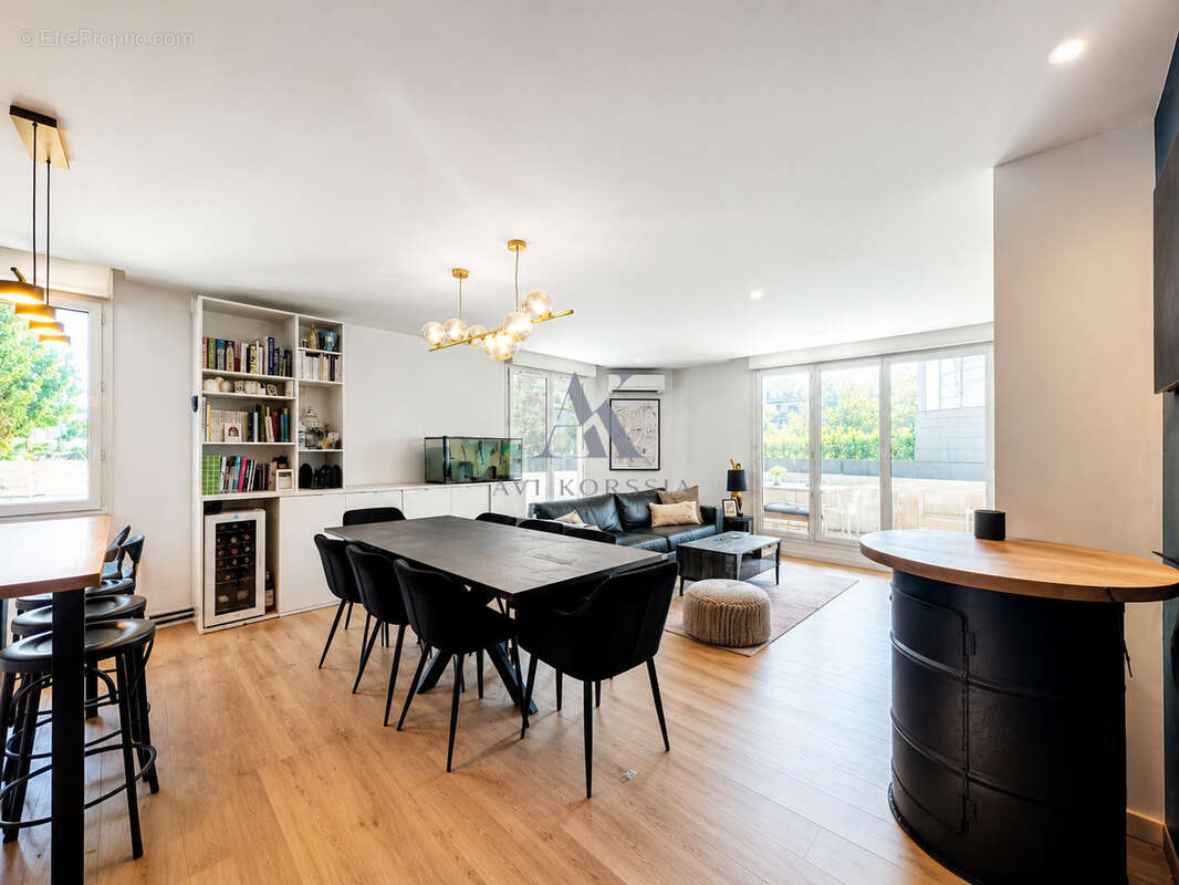 Lyon 6e - Appartement - T4 - 87 m2 avec balcon - photo 2