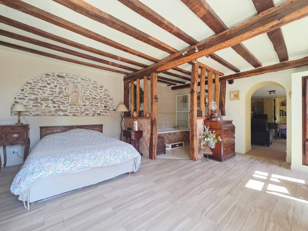 Maison à SONCHAMP