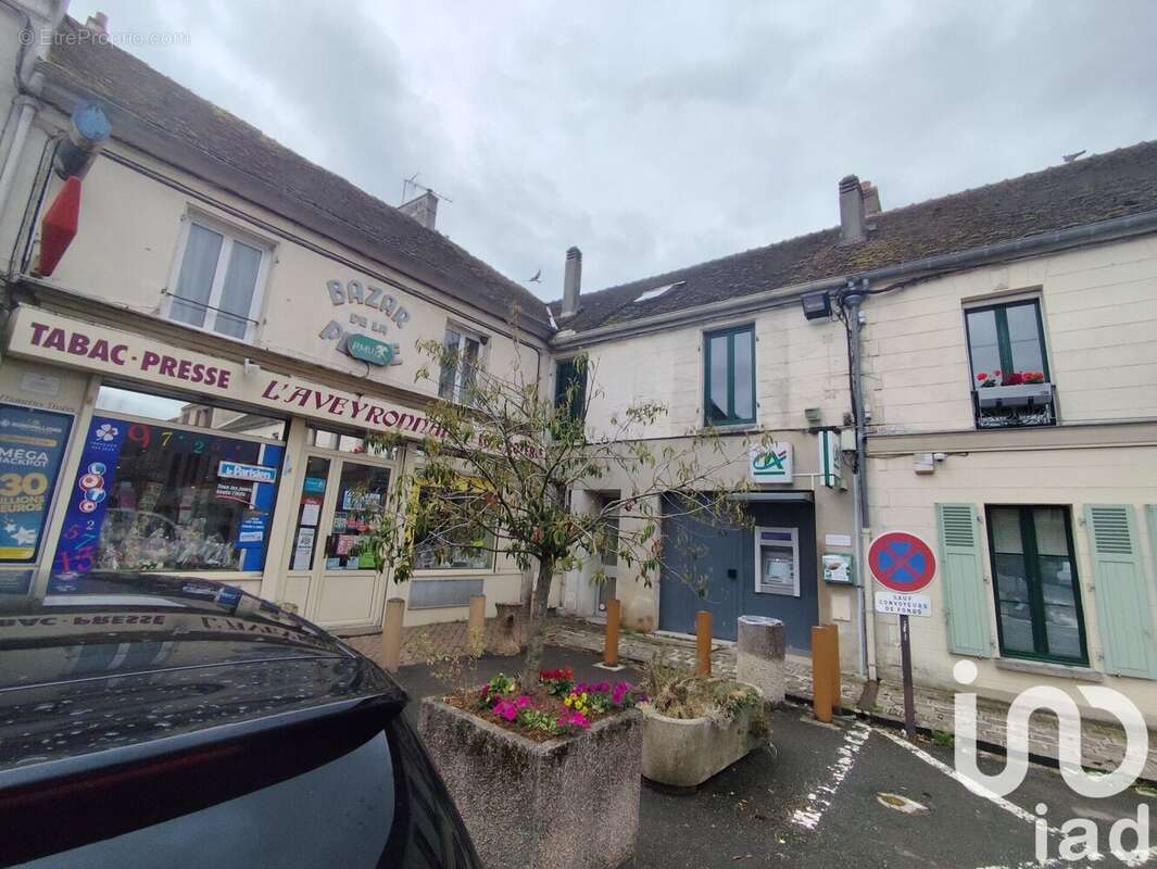 Photo 2 - Appartement à JOUY-LE-CHATEL