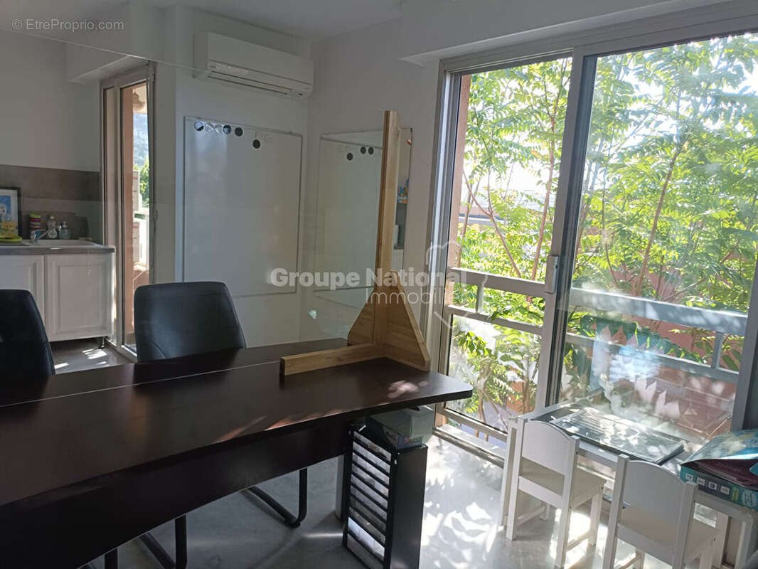 Appartement à PEYMEINADE