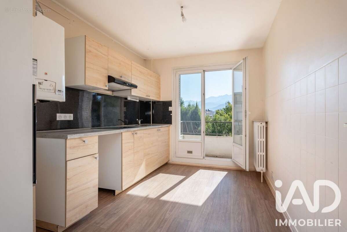 Appartement 69 m² à Grenoble  - photo 8