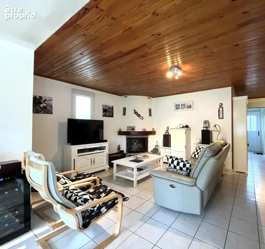 Maison 133 m² à Saint-Pere-En-Retz  - photo 8