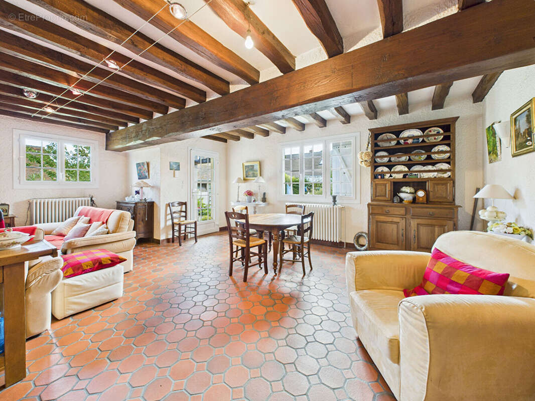 Maison à NOGENT-LE-ROI