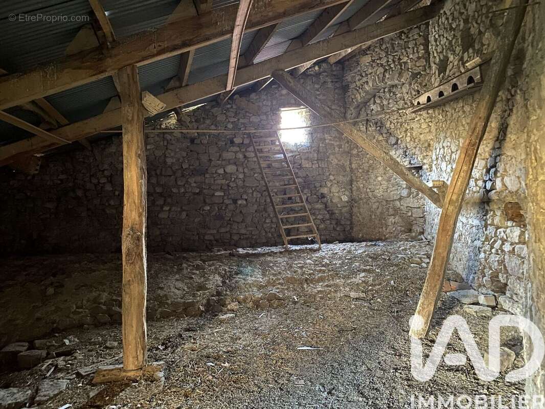 Photo 5 - Maison à VEYNES