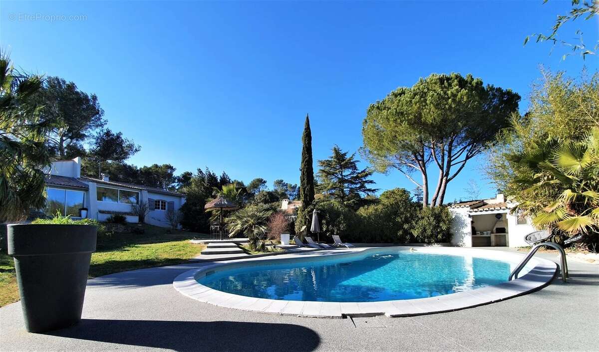 Maison 6 pièces 253m² - photo 21