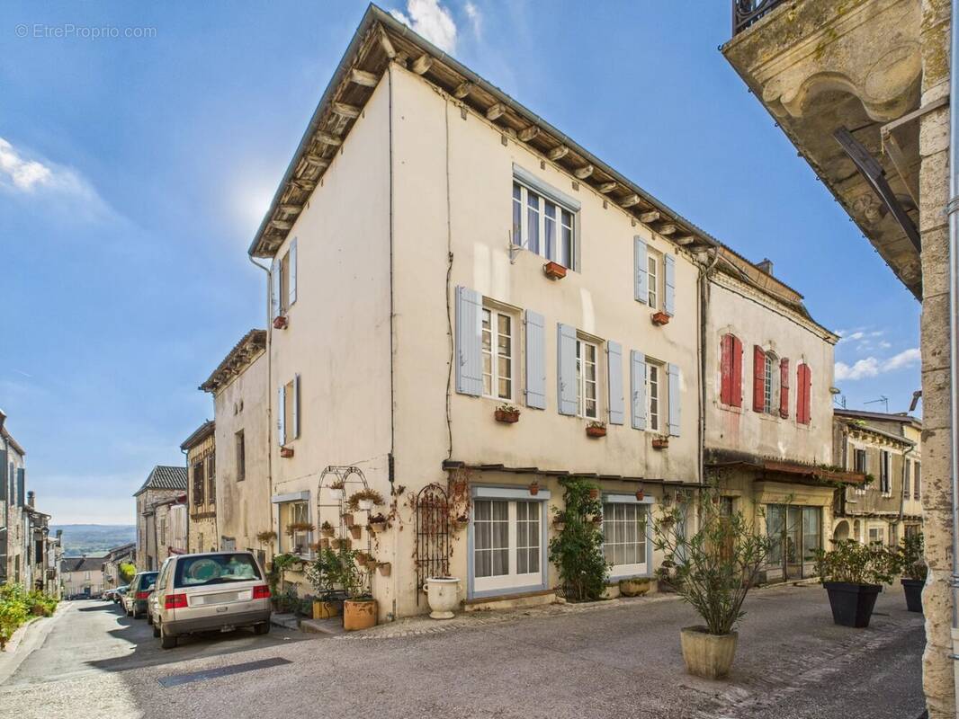 Maison à MONFLANQUIN