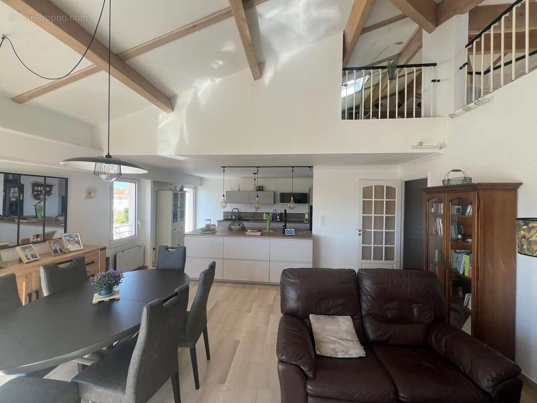 Appartement à SAINT-RAPHAEL
