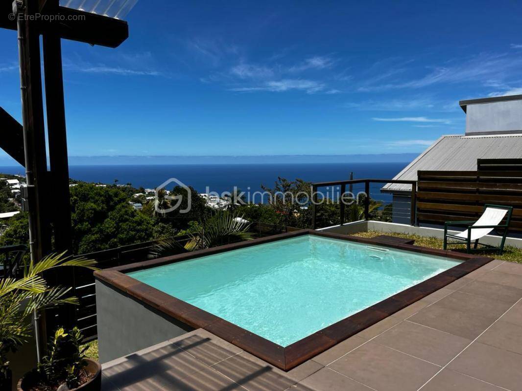 Maison à LES AVIRONS