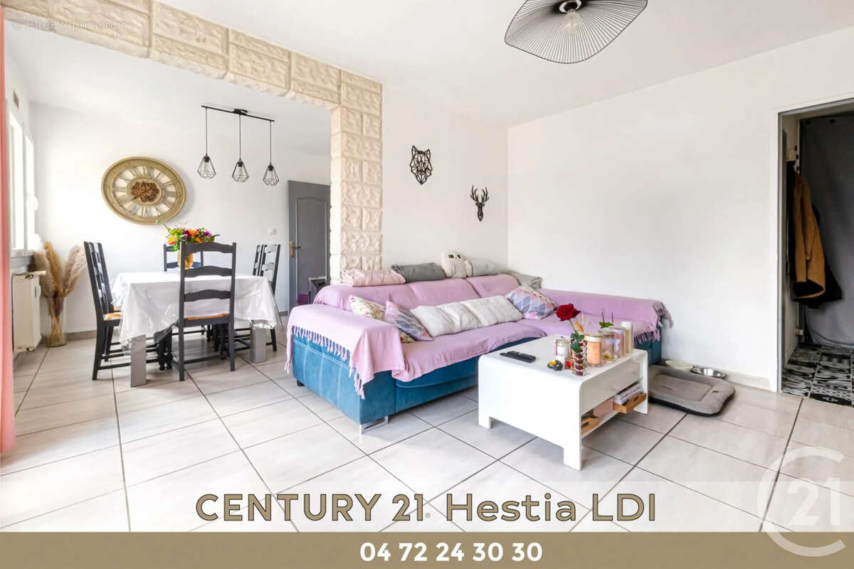 Appartement à PONT-EVEQUE