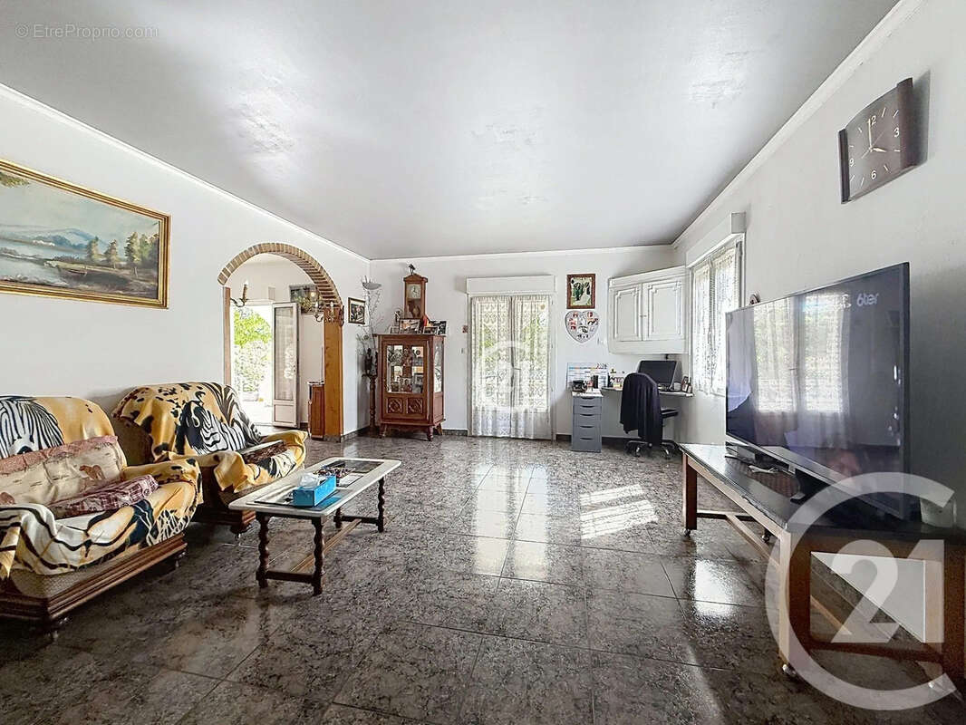 Maison 136 m² à Chateaurenard  - photo 7