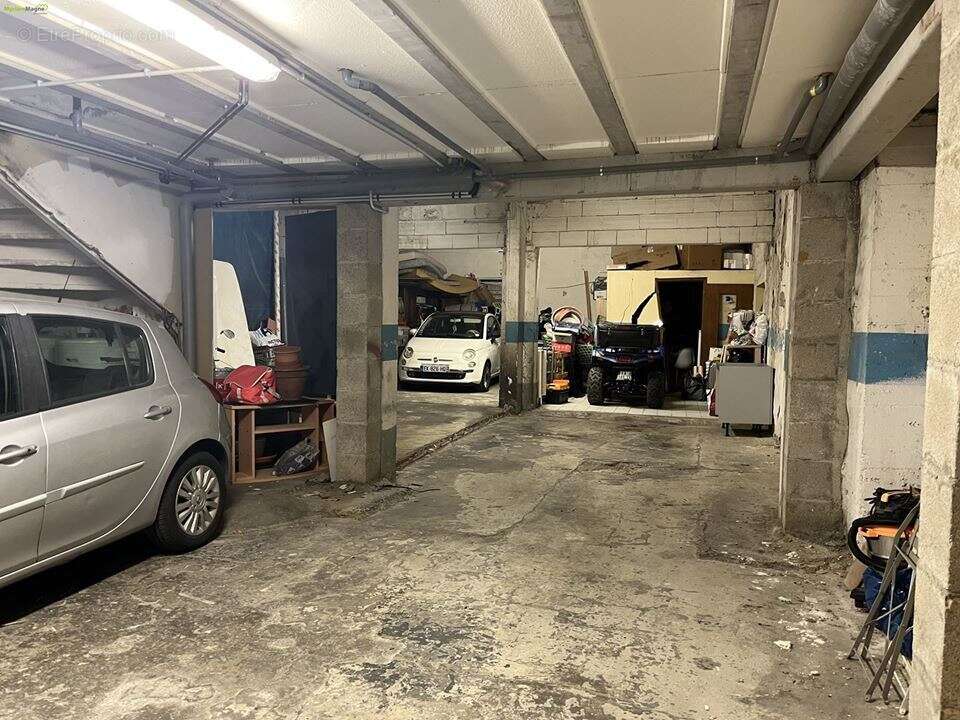 Parking à NARBONNE