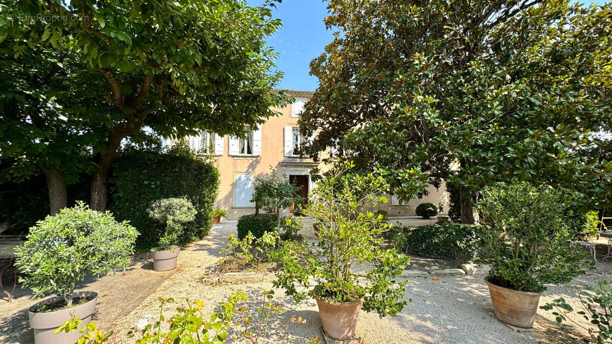 Maison à ALTHEN-DES-PALUDS