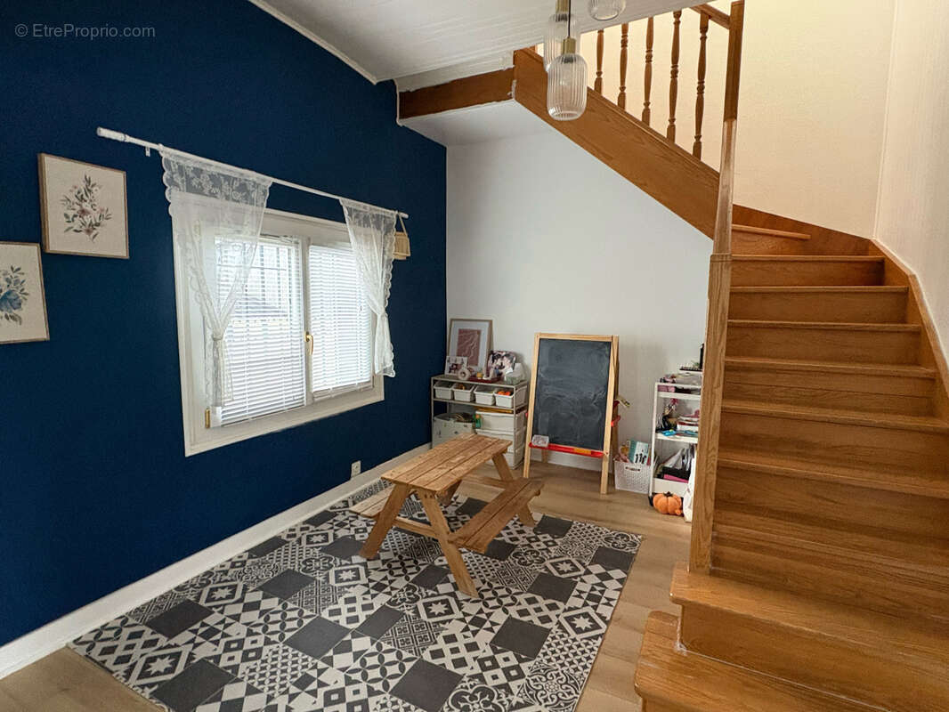 Maison à BRY-SUR-MARNE