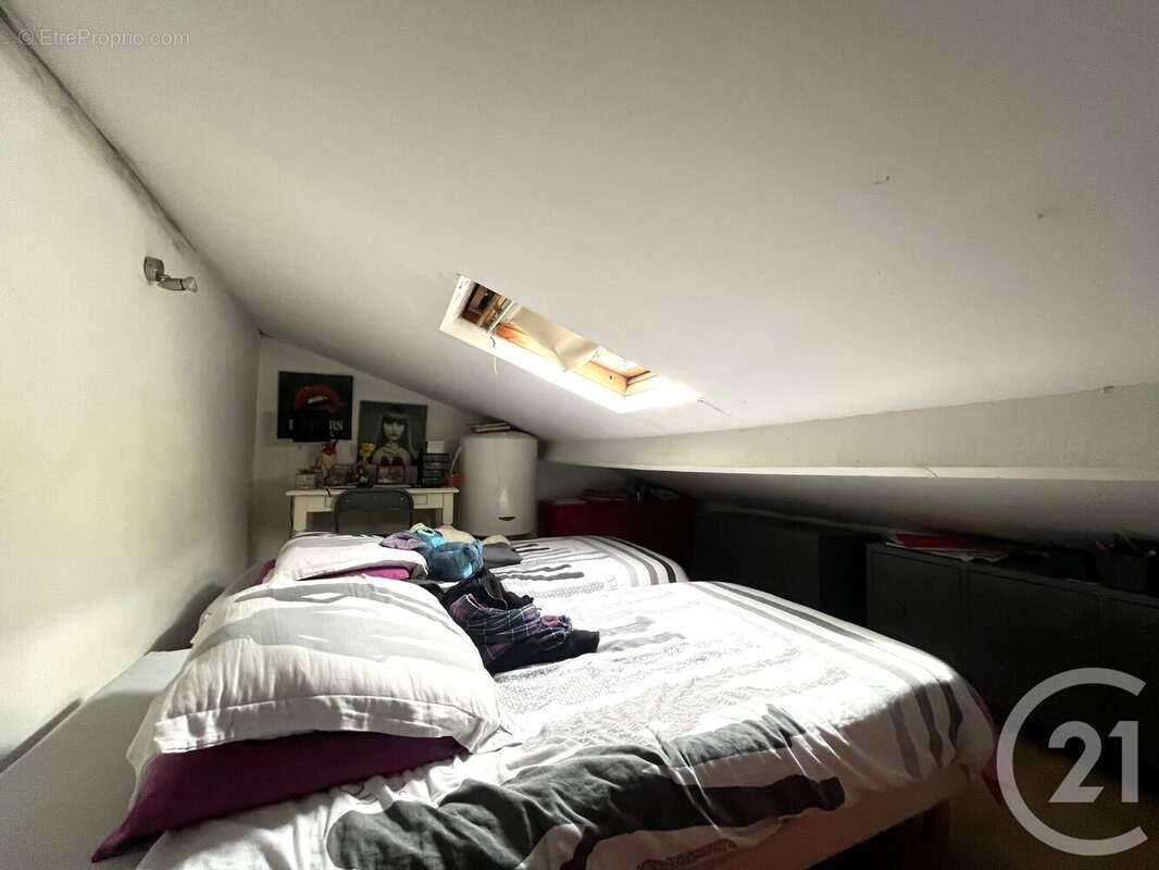 Appartement à SAINT-MAUR-DES-FOSSES