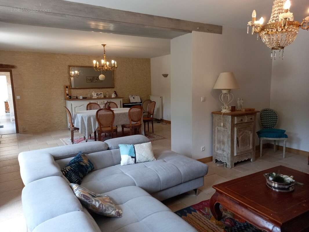 Maison à ROTS