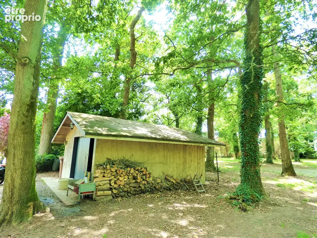 Environnement exceptionnel pour cette girolle rénovée de 148m² - photo 16
