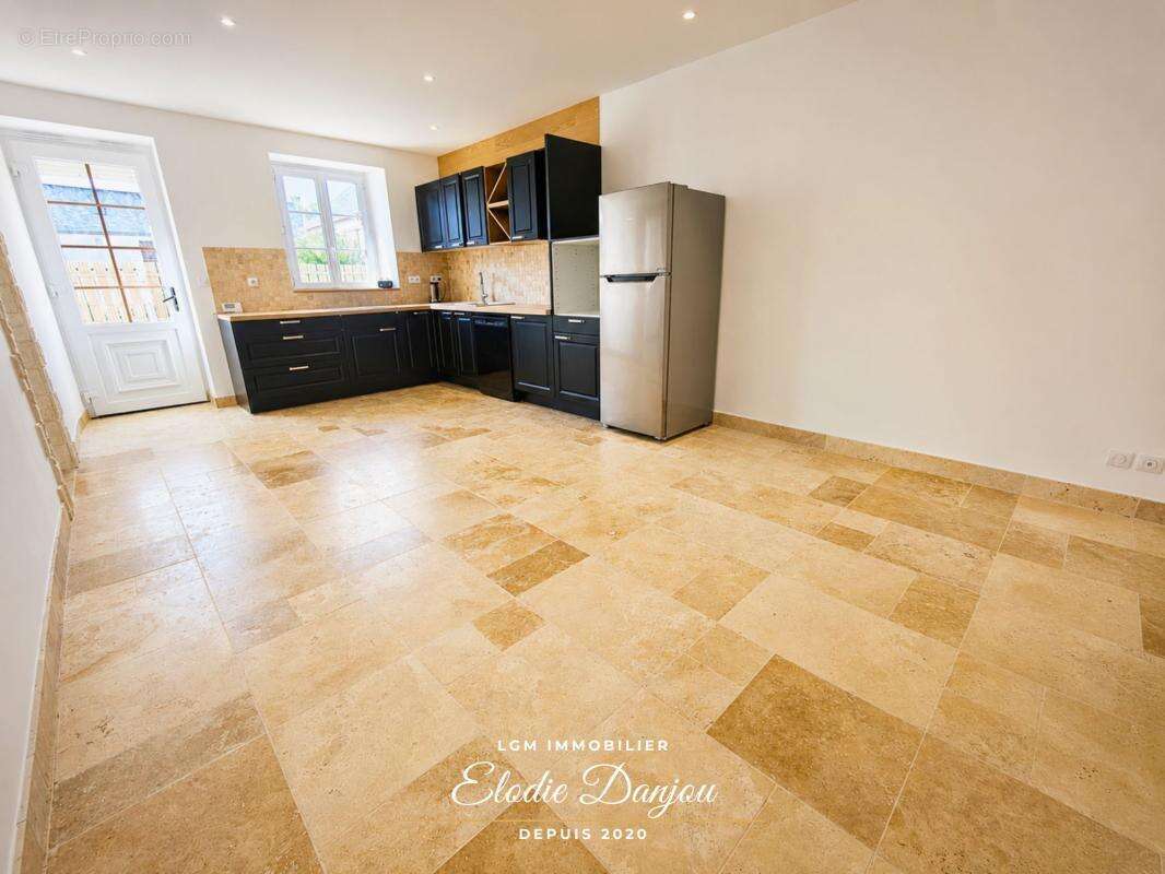 Maison rénovée 3 chambres, garage et jardin - Aux portes de Châteaudun - photo 2