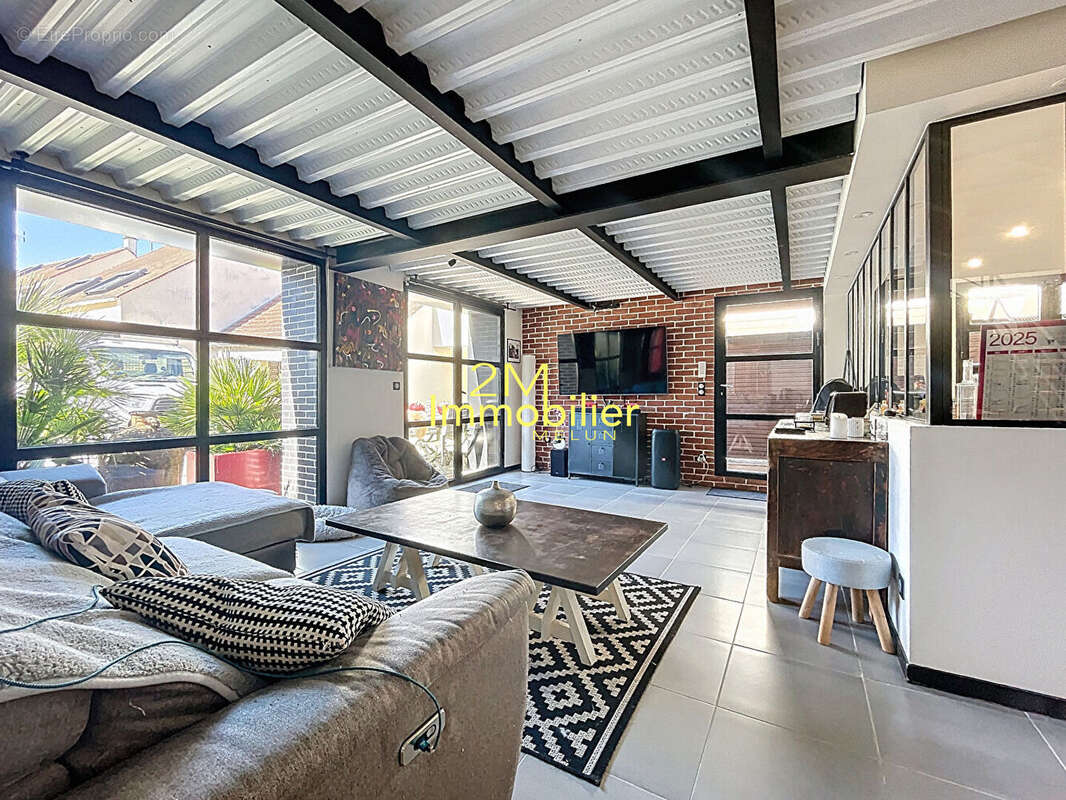 Appartement à VOISENON