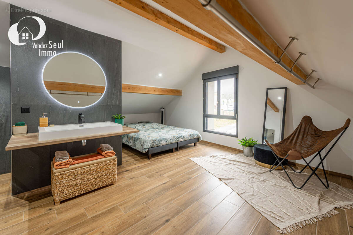 Appartement à BALLAISON