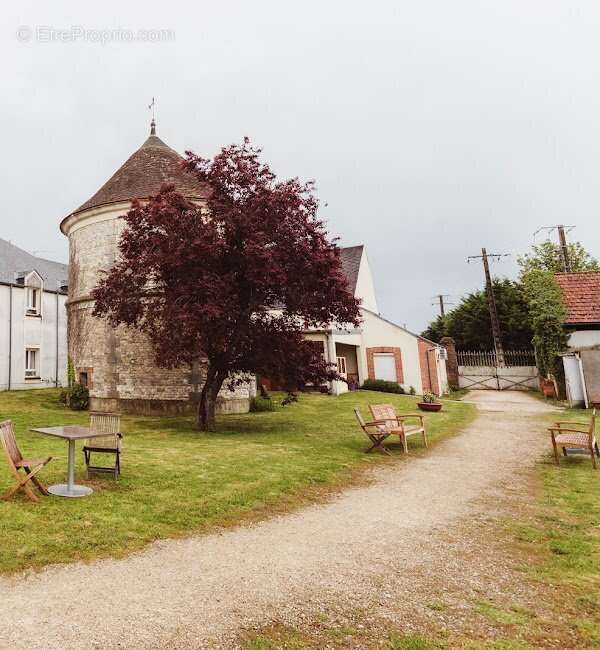 Appartement à LORCY