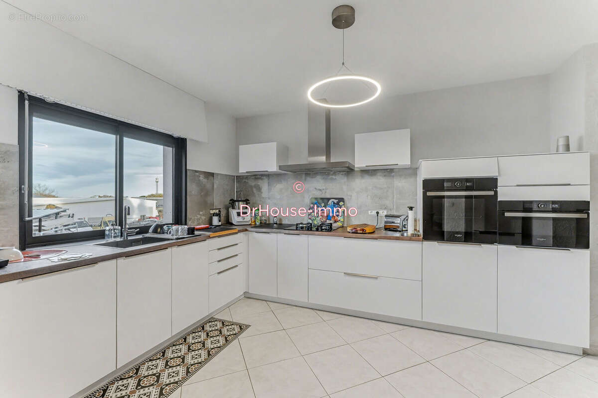 Maison à PECHBONNIEU