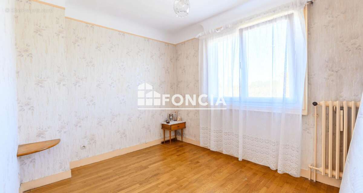 Maison à NEUILLY-SUR-MARNE