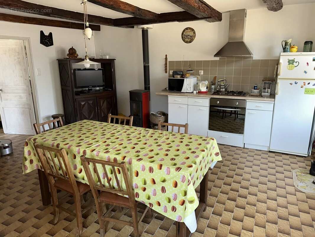 Maison 65 m² à Romagne  - photo 4