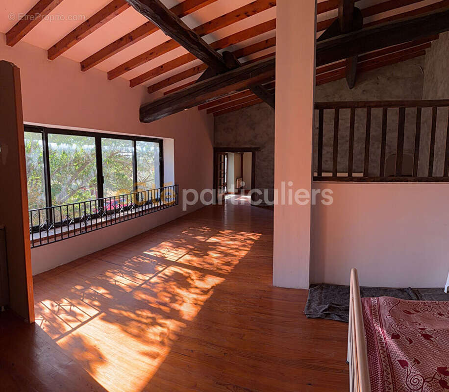 Maison de caractère en pierre, Hameau des Tuileries d'Affiac . Peyriac-Minervois - photo 13