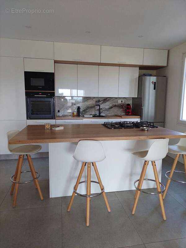 Maison à MARQUEFAVE