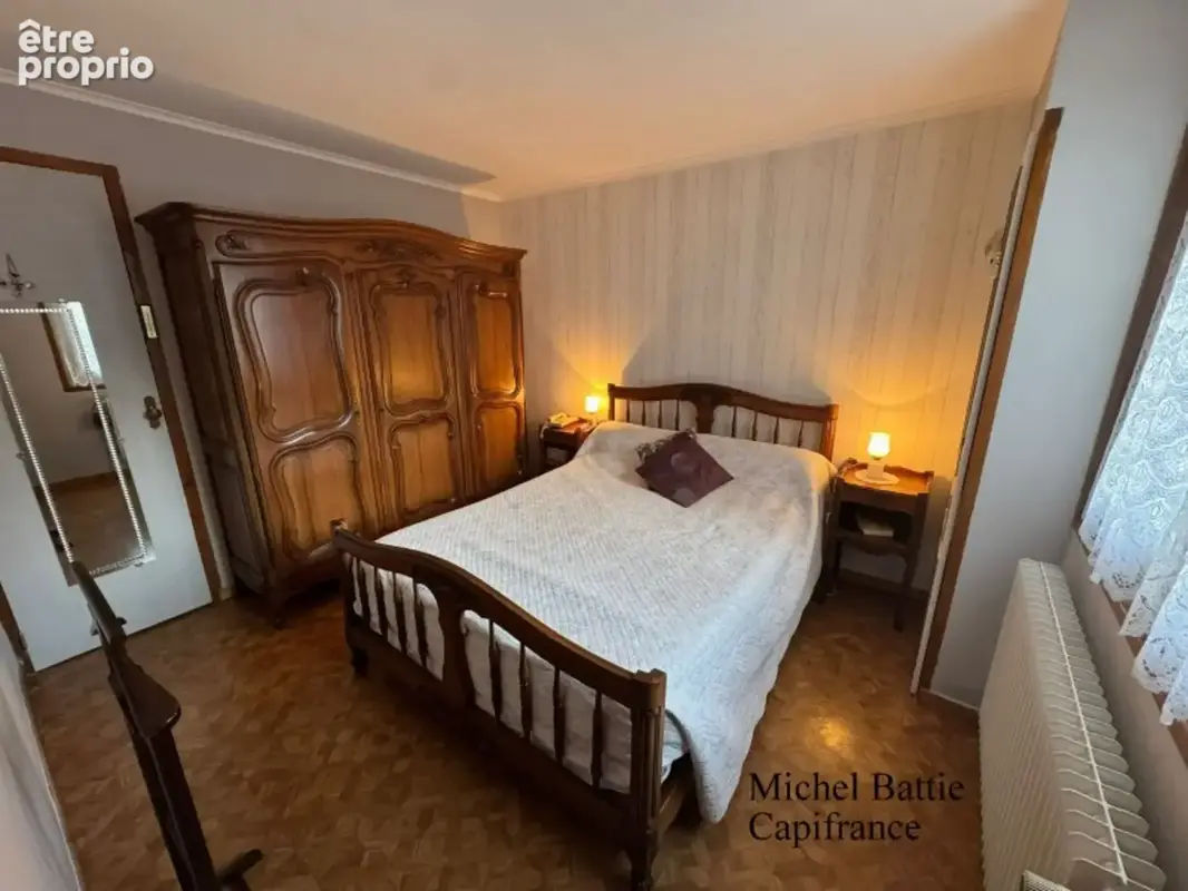 MAISON DE VILLE au calme avec terrasse privative, cour fermée et garage - photo 4