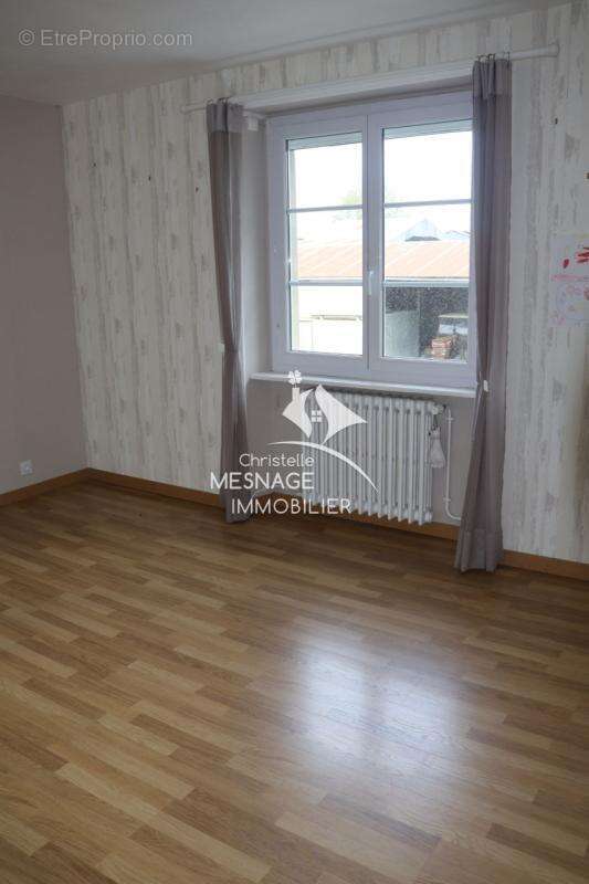 Maison à PLOREC-SUR-ARGUENON