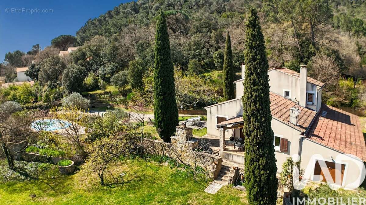 Photo 2 - Maison à BAGNOLS-SUR-CEZE