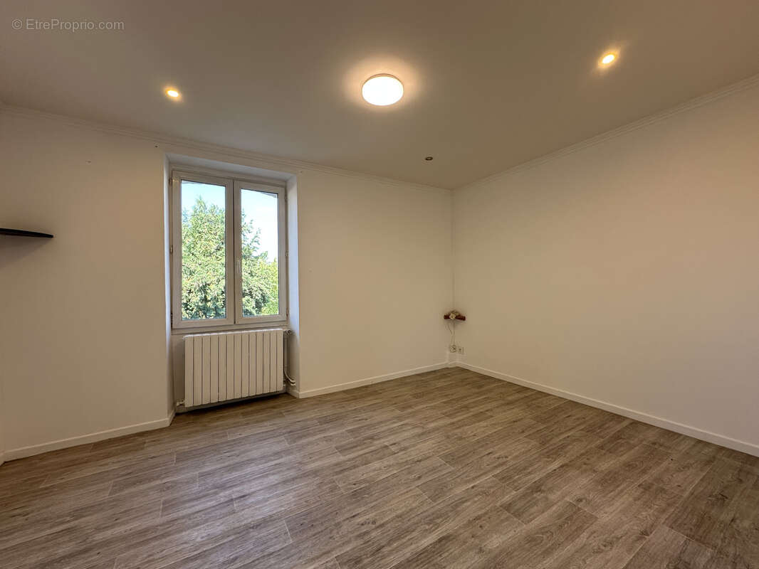 REIMS - Immeuble 3 appartements secteur CERNAY / HENRI BARBUSSE - photo 7