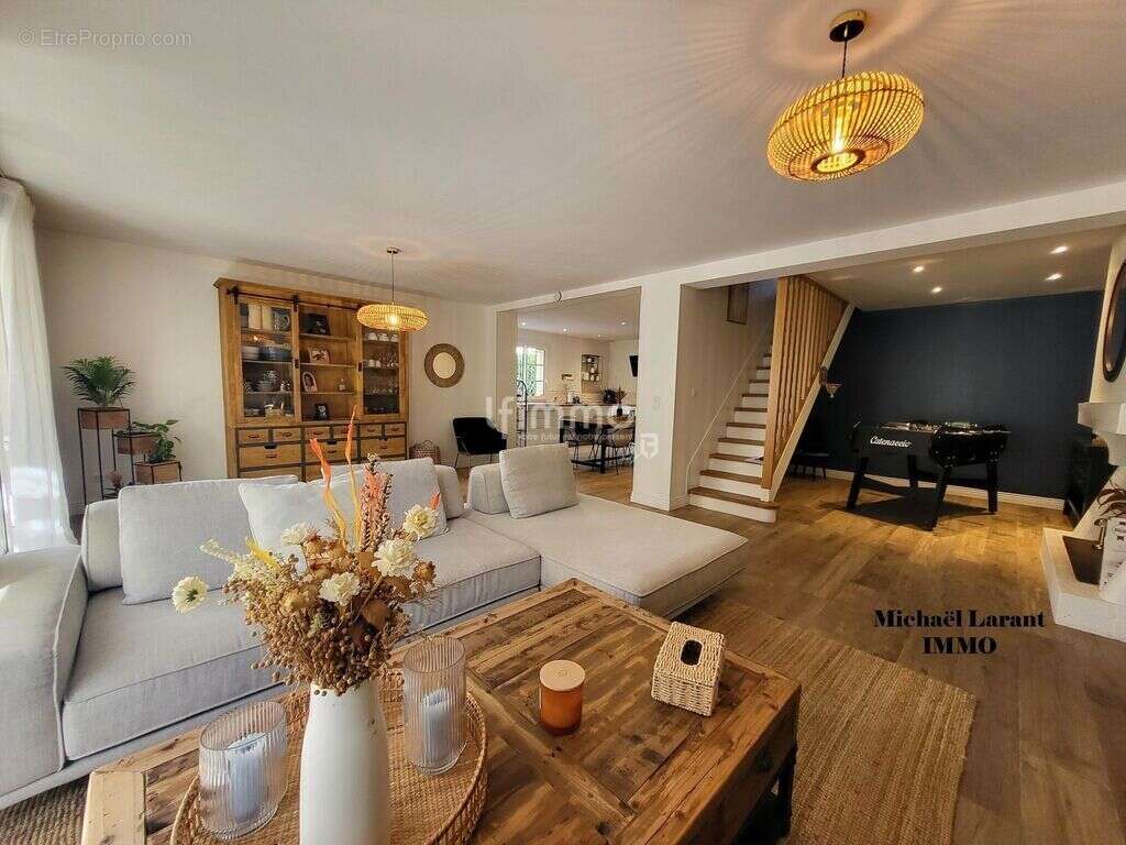 Maison à SAINT-MEDARD-EN-JALLES