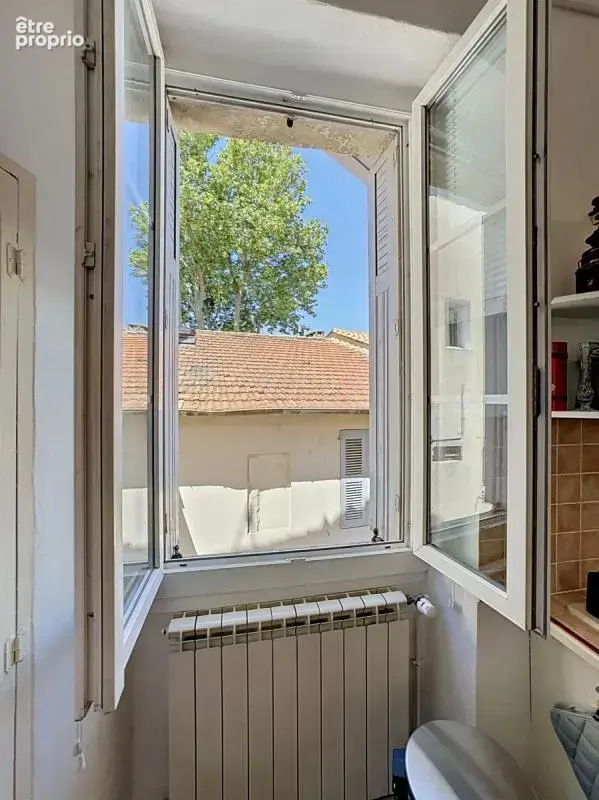 Avignon - intramuros - appartement T3 - 72 m² - photo 12