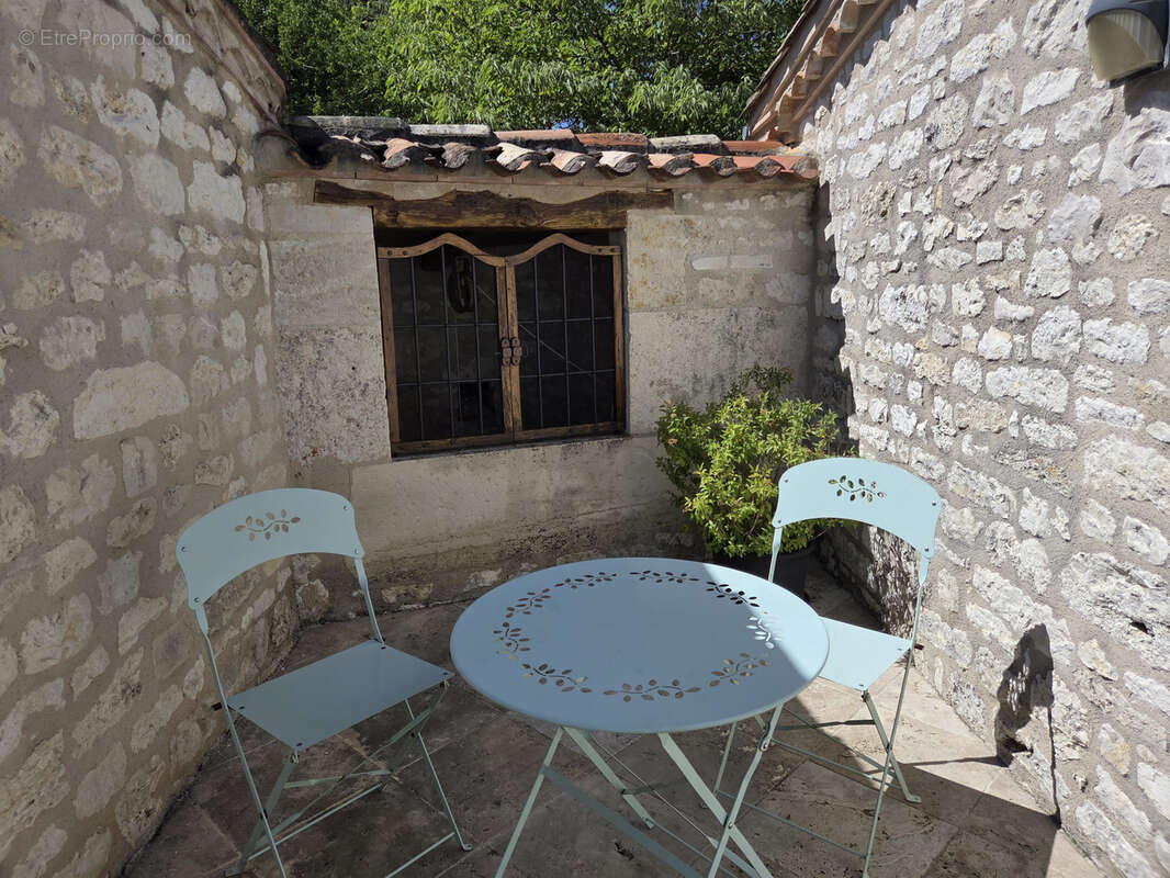 Très belle propriété à vendre dans le sud du Lot sur les hauteurs avec une superbe vue - photo 29