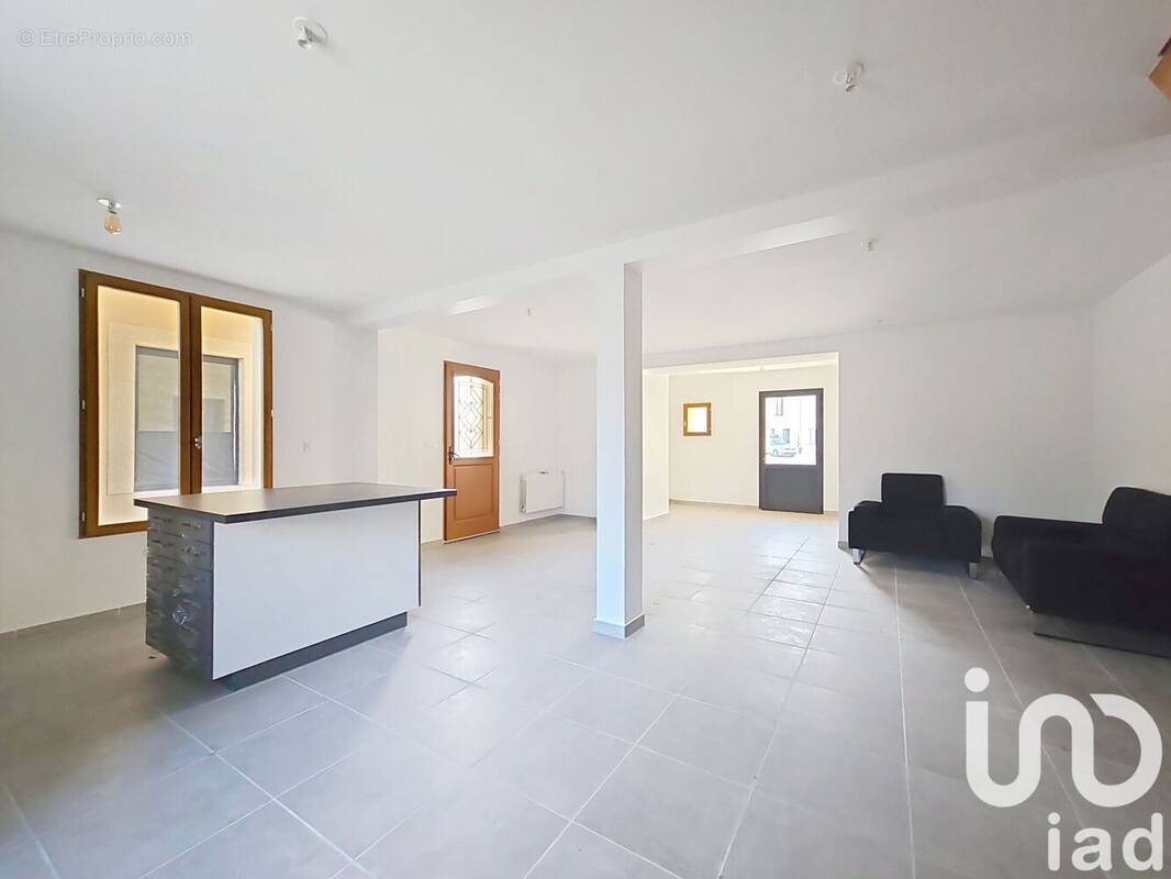 Photo 1 - Maison à GUIGNES