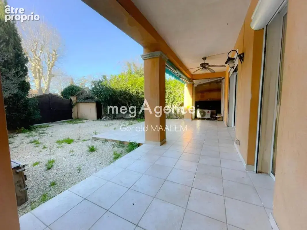 Appartement de 93m² avec garage à Cogolin - photo 4