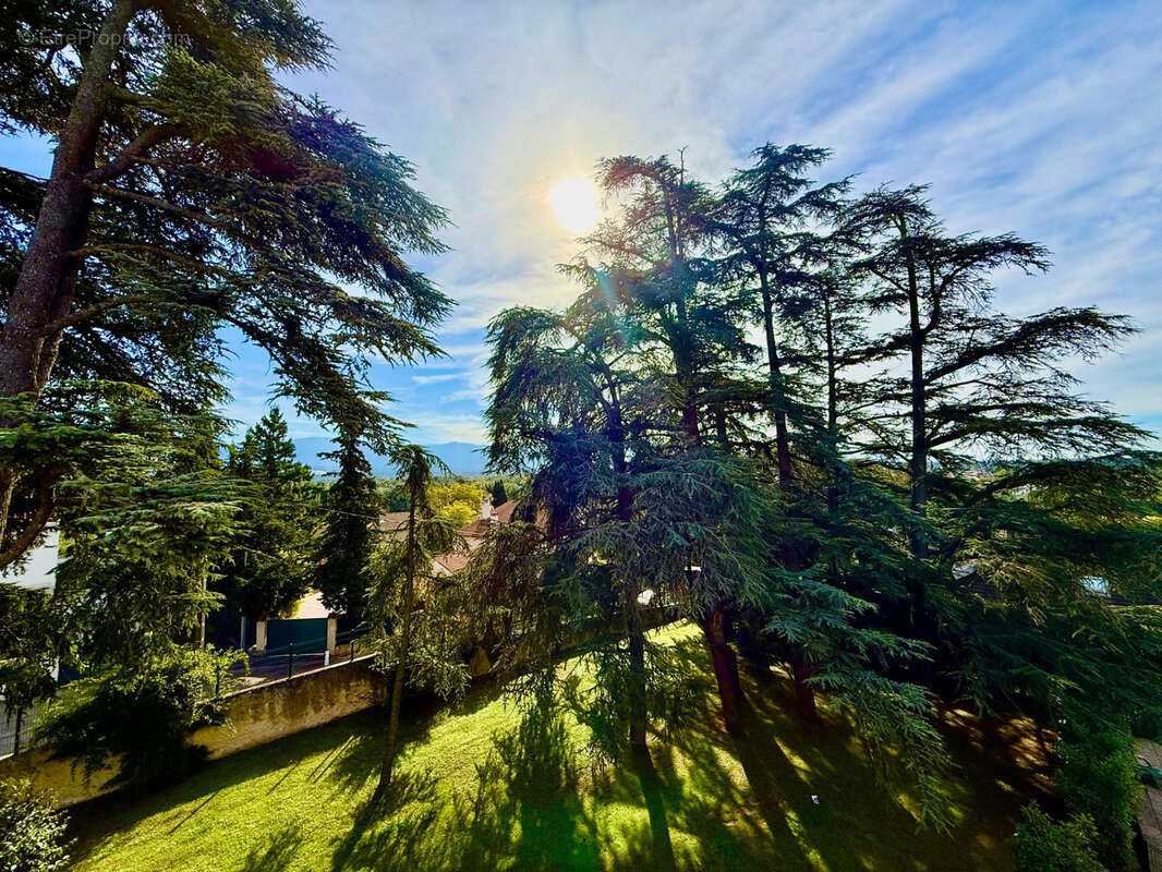 Appartement à ROMANS-SUR-ISERE