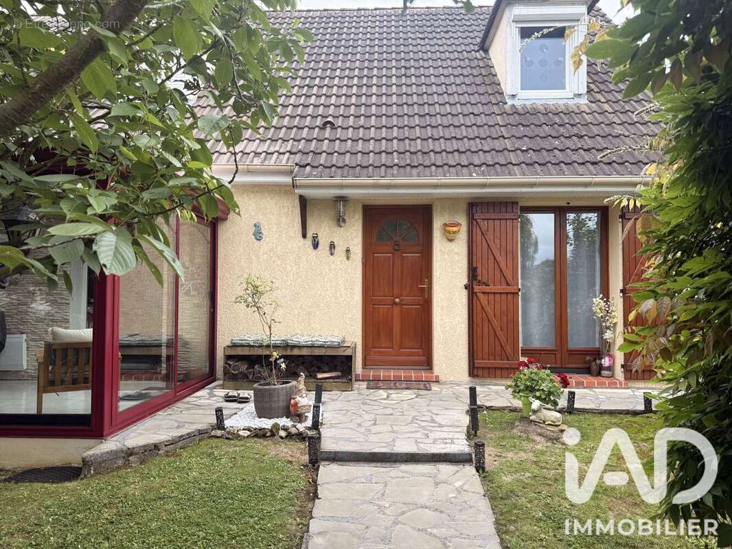 Maison 180 m² à Seugy  - photo 2