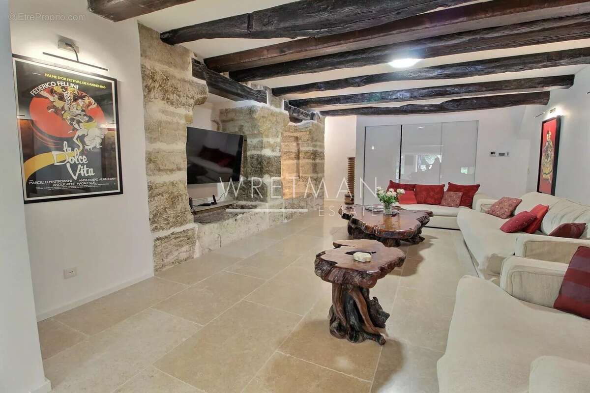Maison à CALLIAN