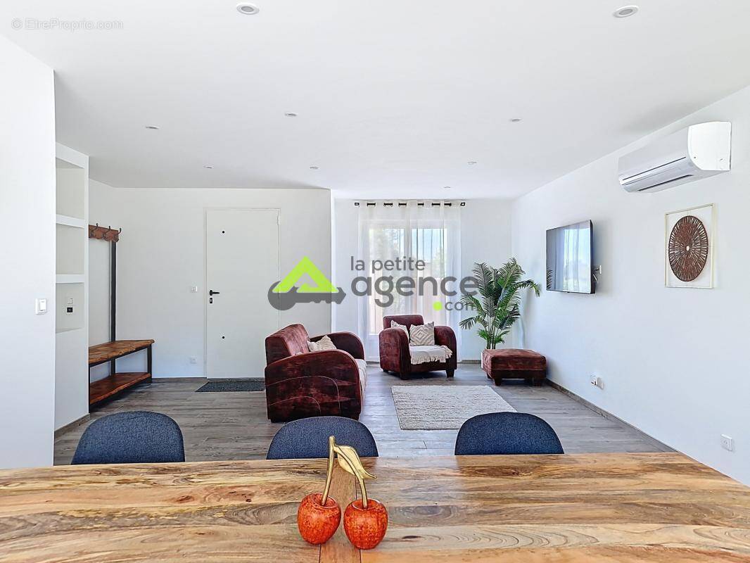 Maison à SAINT-LAURENT