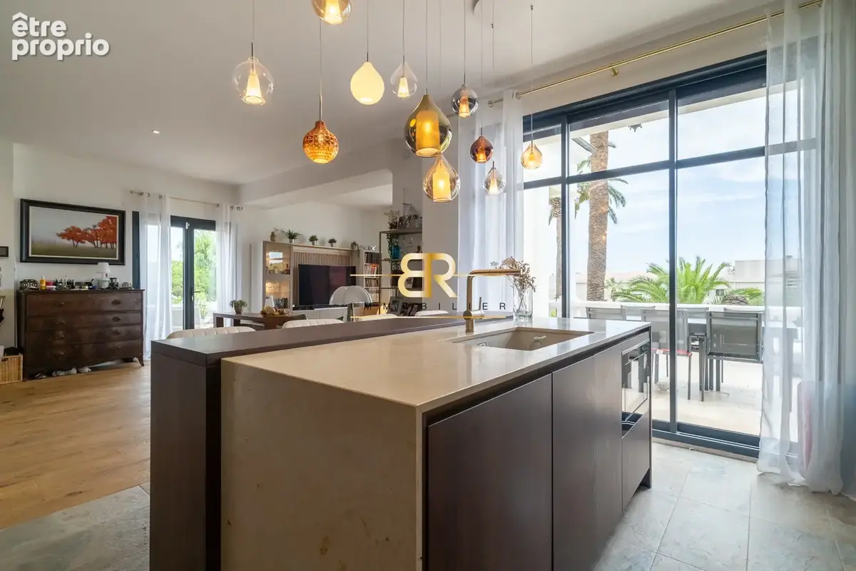 villa vue Mer à deux pas de la plage et du centre ville - photo 10