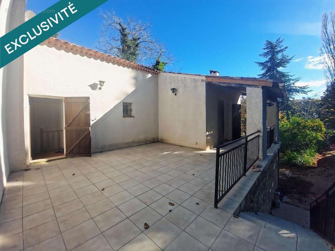 Photo 2 - Appartement à MONTMEYAN