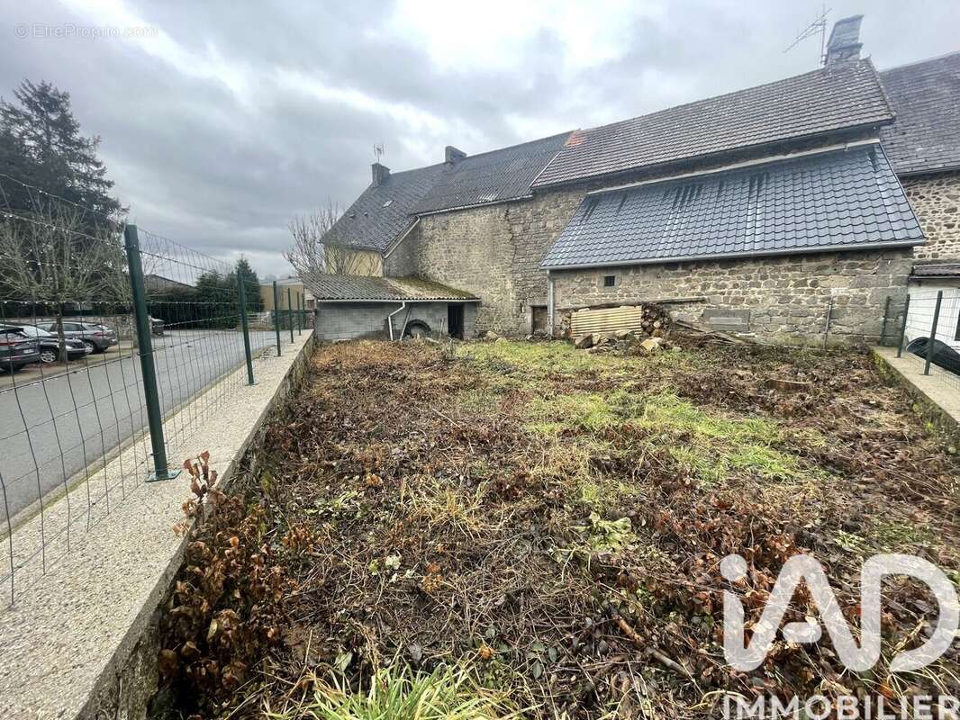 Photo 2 - Maison à GIAT