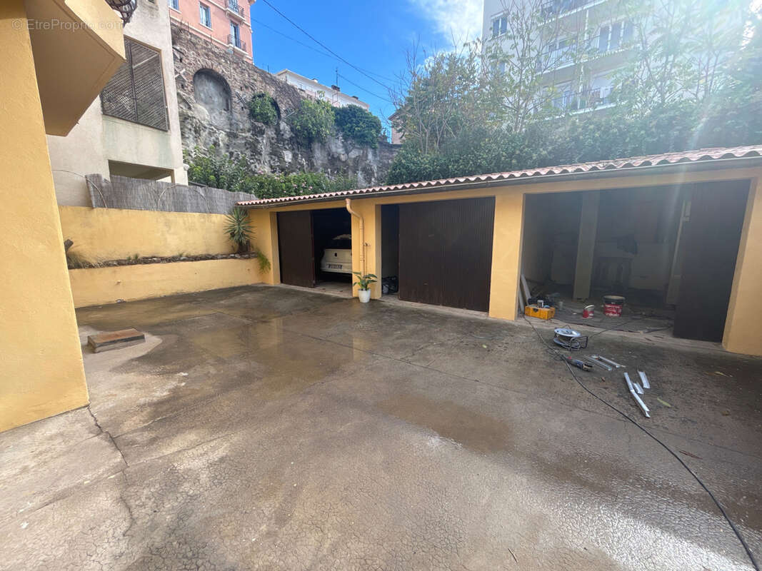 Maison à SAINT-RAPHAEL