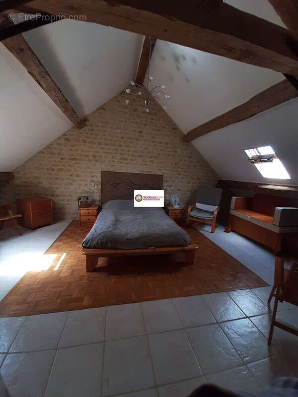 Maison 193 m² à Mortagne-Au-Perche  - photo 2