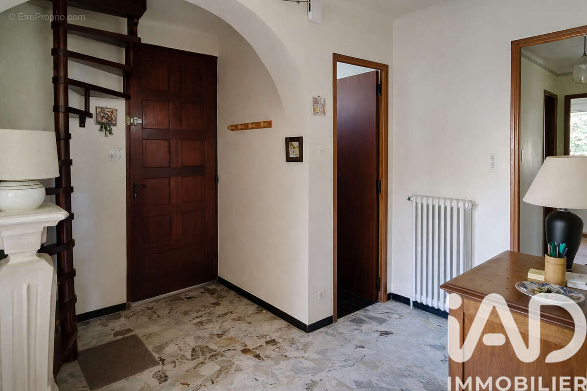 Photo 6 - Maison à SAINT-CHAMAS