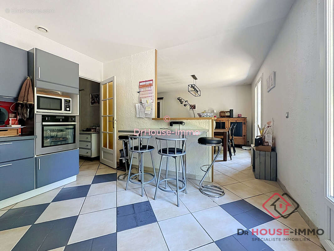Maison 88 m² à Coulounieix-Chamiers  - photo 8