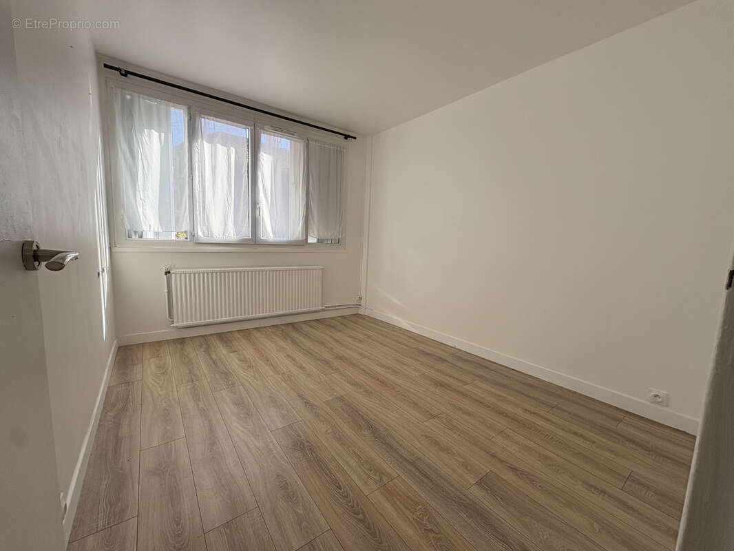 Commerce à JOINVILLE-LE-PONT